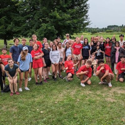 Participants du camp d’été qui apprennent l’anglais à travers l’immersion anglaise à Ottawa